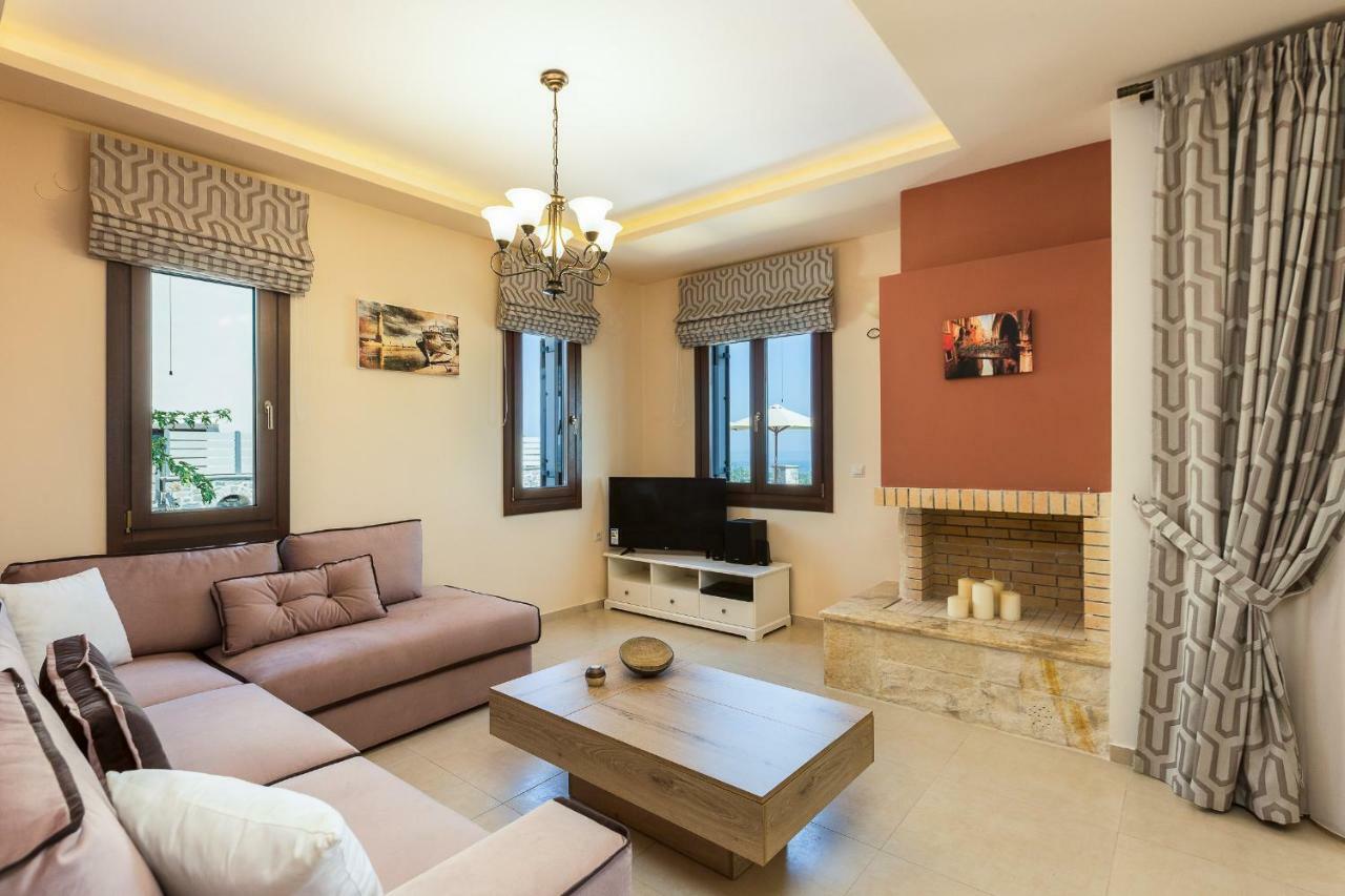 New Villa Kantifes 4 Families Or Couples With Private Pool & Bbq Kirianna 외부 사진